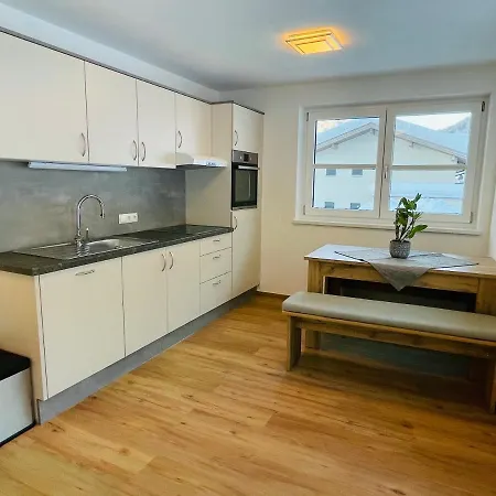 Gaestehaus Lehner-au * Längenfeld